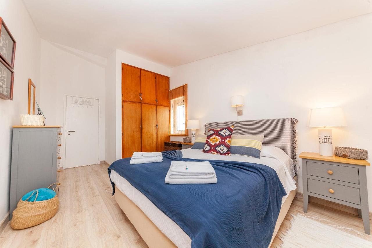 C18 - Church Square Apartment In Praia Da Luz Exterior foto